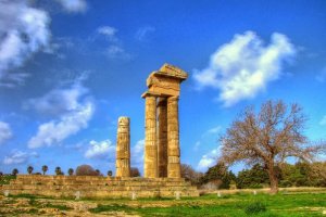 Temple of Apollo Pythios