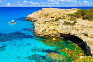 Fly & Drive Cypern - Larnaca - inklusiv billeje